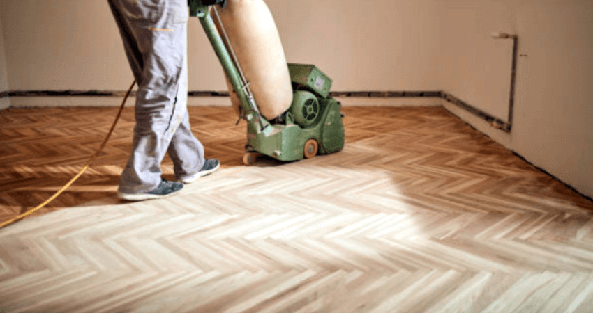 Cyklinowanie podłogi drewnianej - jak je wykonać?